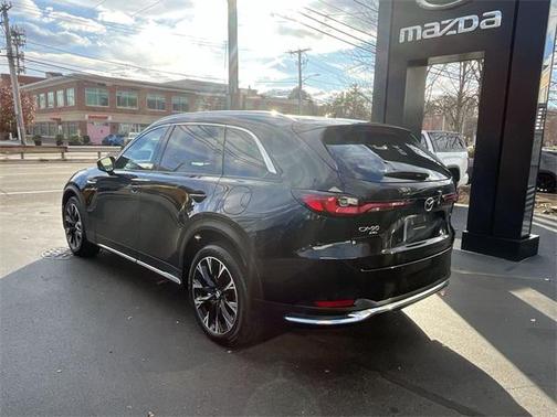 2024 Mazda CX-90 PHEV Premium
