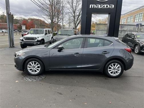 2016 Mazda Mazda3 i Grand Touring