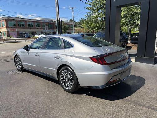 Shimmering Silver 2021 Hyundai SONATA SEL