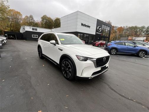 2024 Mazda CX-90 PHEV Premium