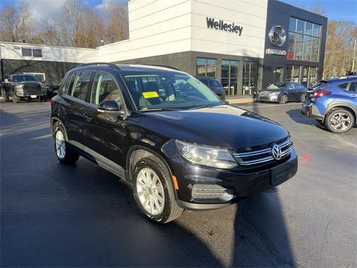 2018 Volkswagen Tiguan Limited 2.0T 4MOTION