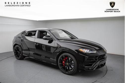 2022 Lamborghini Urus Graphite Capsule