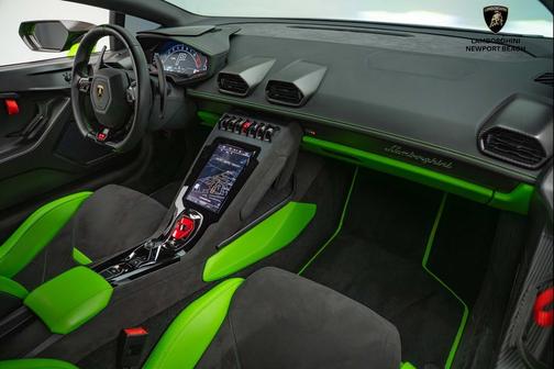 2023 Lamborghini Huracan Tecnica Coupe