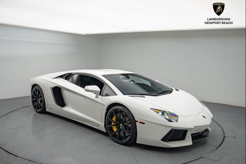 2014 Lamborghini Aventador LP700-4