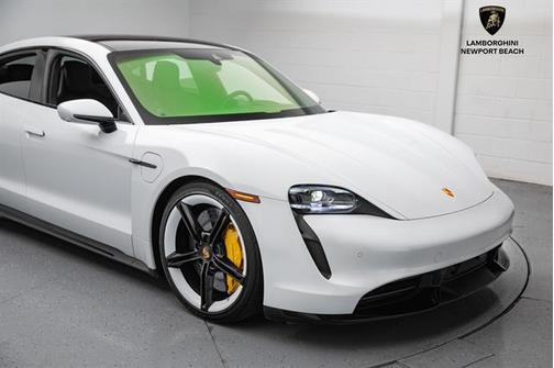 2021 Porsche Taycan Turbo S