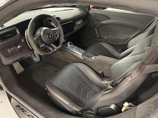 2023 Maserati MC20 Base