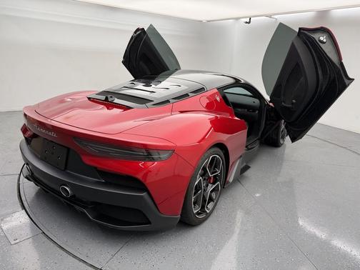 2023 Maserati MC20 Base