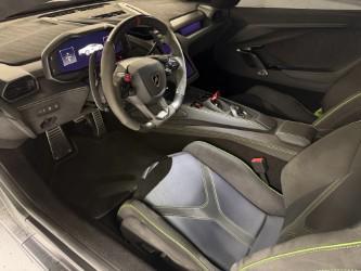 2024 Lamborghini Revuelto Base