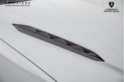 2024 Lamborghini Urus S