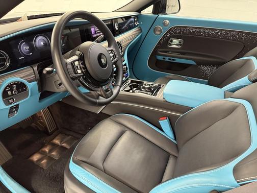 2024 Rolls-Royce Spectre 