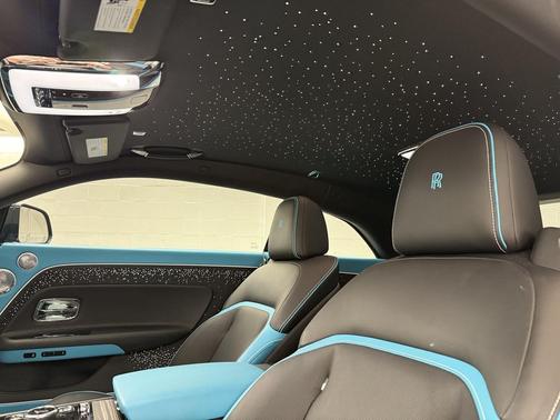 2024 Rolls-Royce Spectre 