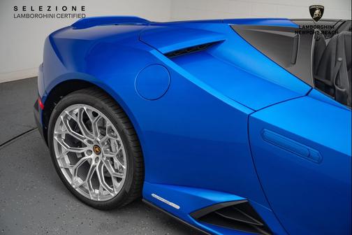 2024 Lamborghini Huracan EVO Spyder