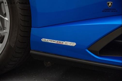 2024 Lamborghini Huracan EVO Spyder