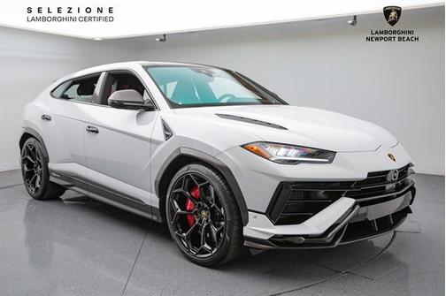 2023 Lamborghini Urus Performante