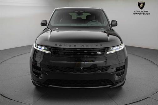 2025 Land Rover Range Rover Sport SE