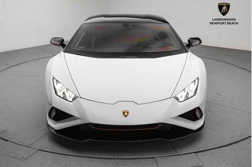 2021 Lamborghini Huracan EVO Coupe