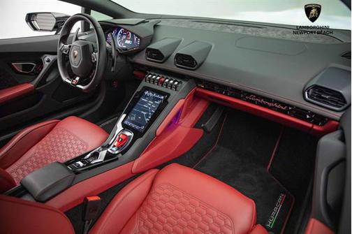 2021 Lamborghini Huracan EVO Coupe