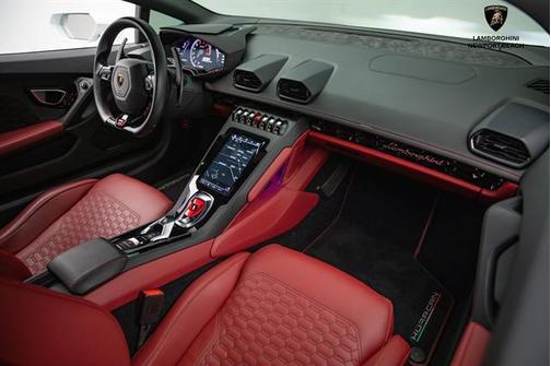 2021 Lamborghini Huracan EVO Coupe