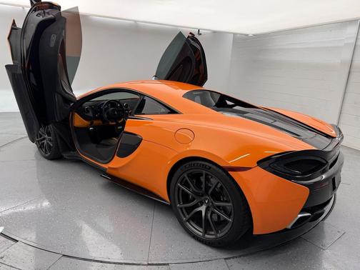 2020 McLaren 570S Base