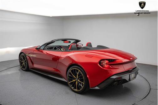 2018 Aston Martin Vanquish S Volante