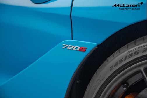2021 McLaren 720S Base
