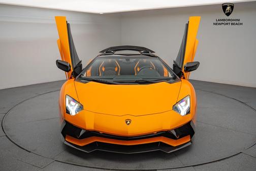 2018 Lamborghini Aventador S LP 740-4 S