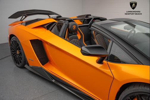 2018 Lamborghini Aventador S LP 740-4 S
