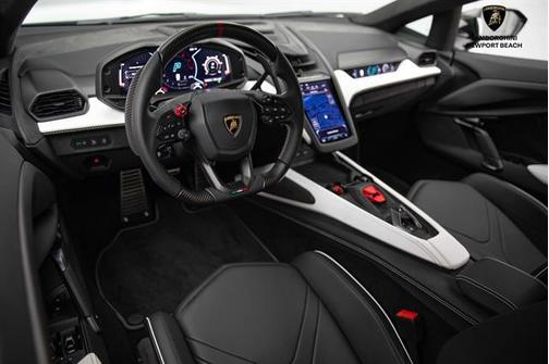 2024 Lamborghini Revuelto Base