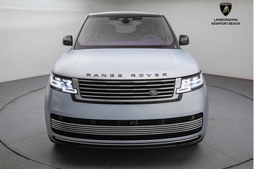 2023 Land Rover Range Rover SV