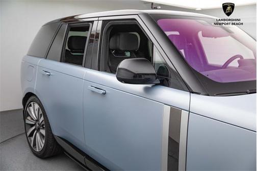 2023 Land Rover Range Rover SV