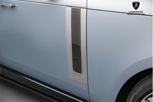 2023 Land Rover Range Rover SV