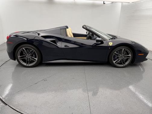 2018 Ferrari 488 Spider Base