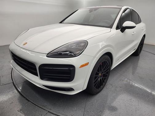 2021 Porsche Cayenne GTS