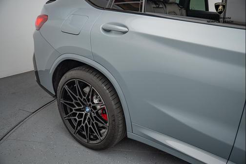 2025 BMW X4 M AWD