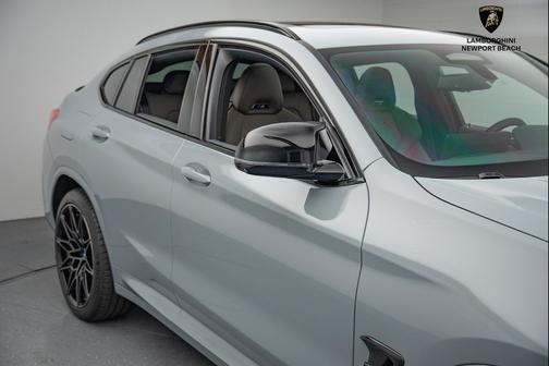 2025 BMW X4 M AWD