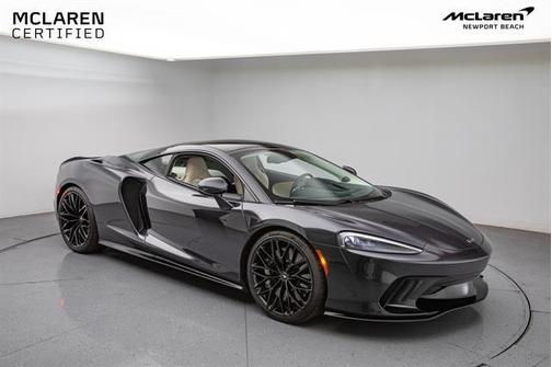 2023 McLaren GT Base