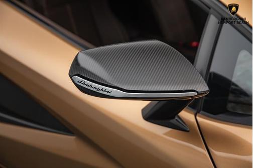 2022 Lamborghini Aventador SVJ