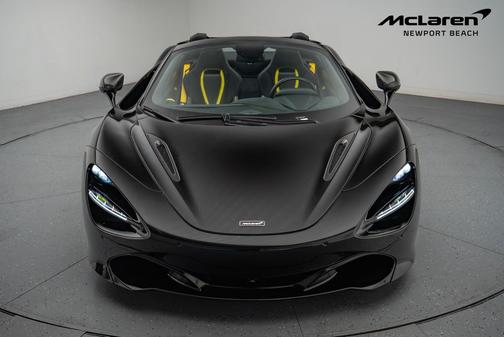 2023 McLaren 720S Performance