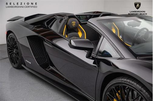 2019 Lamborghini Aventador S