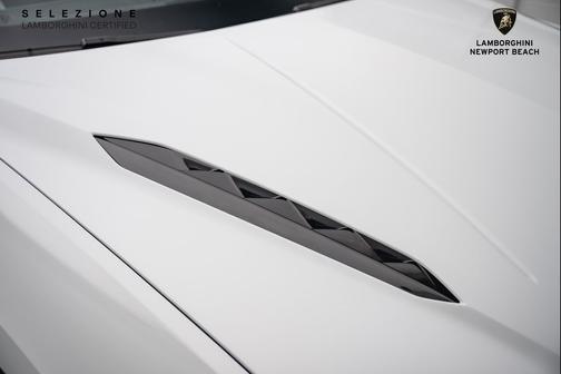 2024 Lamborghini Urus S