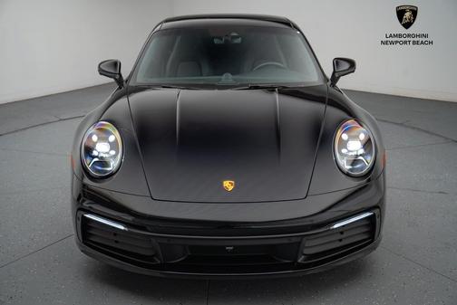 2021 Porsche 911 Carrera