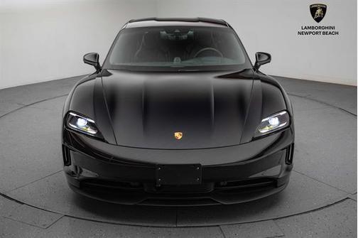 2025 Porsche Taycan 4S