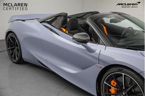 2023 McLaren 720S Base