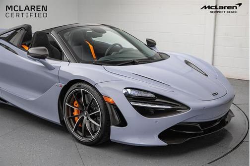 2023 McLaren 720S Base