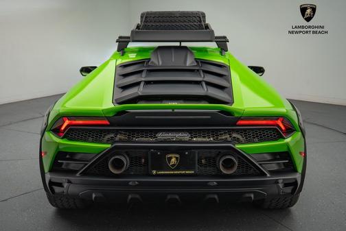 2023 Lamborghini Huracan Sterrato Sterrato