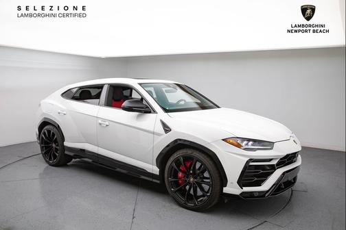 2022 Lamborghini Urus Base