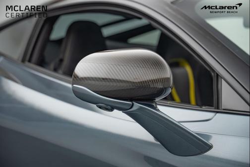 2019 McLaren 720S Base