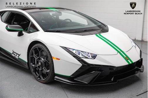 2023 Lamborghini Huracan Tecnica Coupe