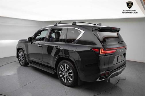 2025 Lexus LX 600 Premium