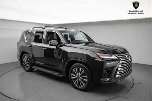 2025 Lexus LX 600 Premium
